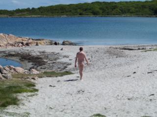 Nude in Sweden 2 of 14