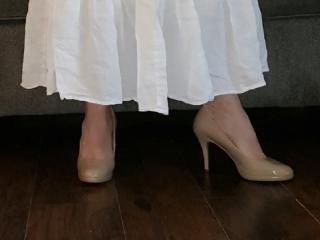 Long skirt and Heels (Part 1) 4 of 20