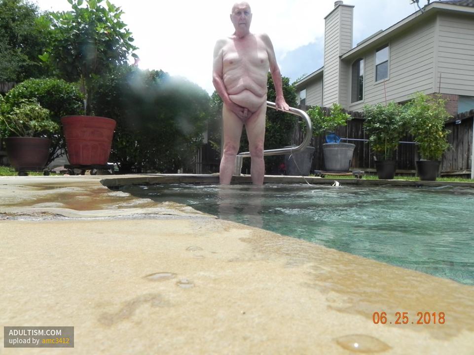 Image 4 of 19