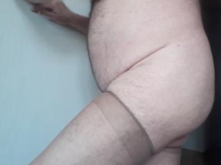 Nylons touch. 19 of 20