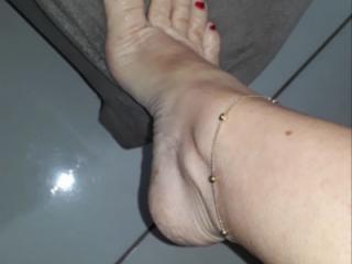 Anklet feet 2 of 4