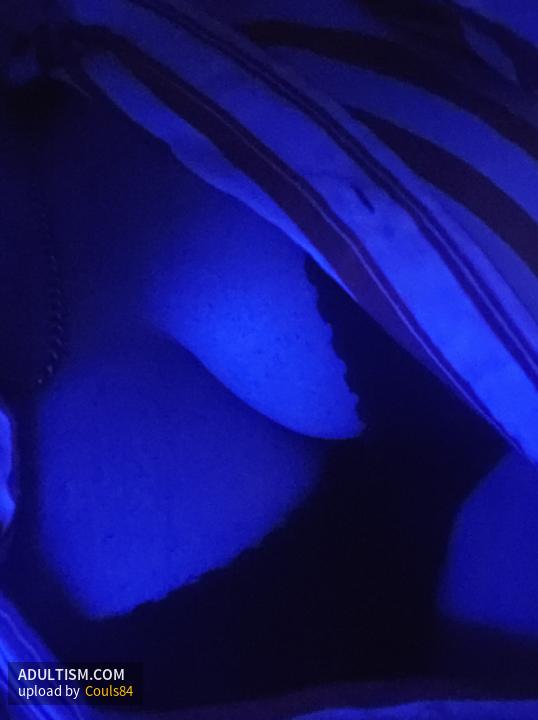 Image 2 of 4