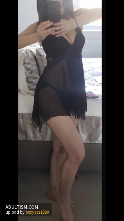 Image 3 of 4