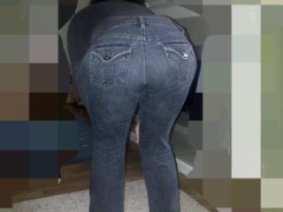 In tight jeans 3 of 4