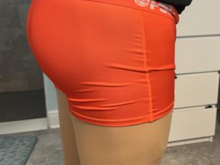Hooters anyone? 5 of 7