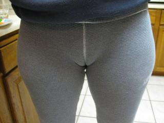 Little cameltoe to start out with