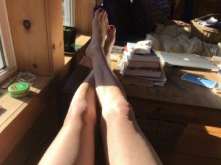 Feet and legs 4 of 7