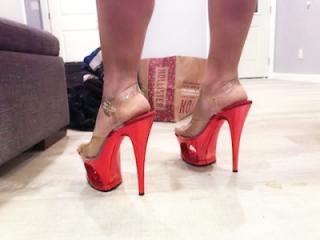 Red high heels 1 of 6