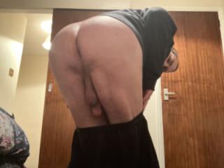 pants down. . big ass. . 1 of 7