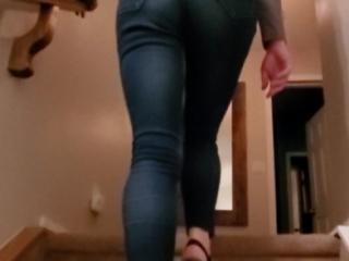 Milf Wife in & out of tight jeans 3 of 5