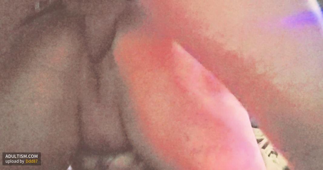 Image 4 of 9