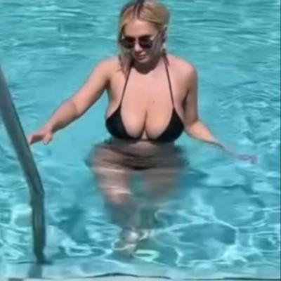 underfuckedGirl
