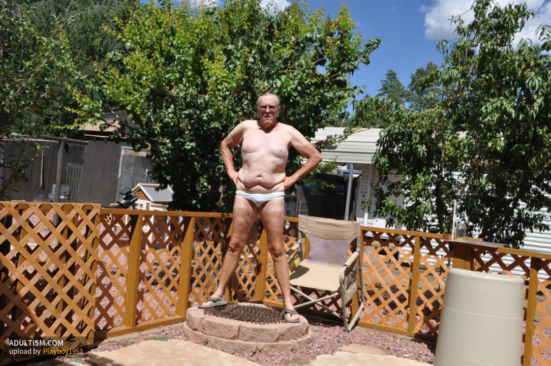 Image 4 of 4