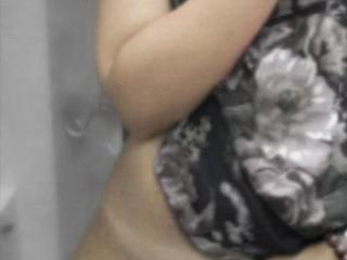 Ellen1985 pussy 4 of 4