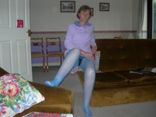 Amanda wearing blue tights 160 3 of 7