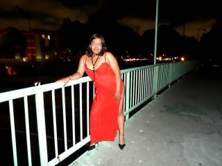 Red nightgown at the bridge 4 of 11