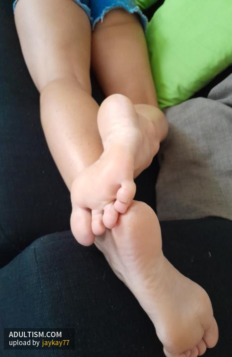Image 2 of 9