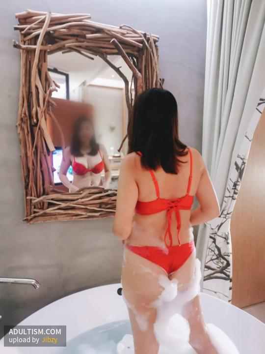 Image 2 of 10