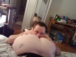 Hubby in my fat cunt again 2 of 5