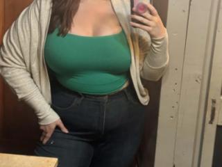 Curvy 2 of 4