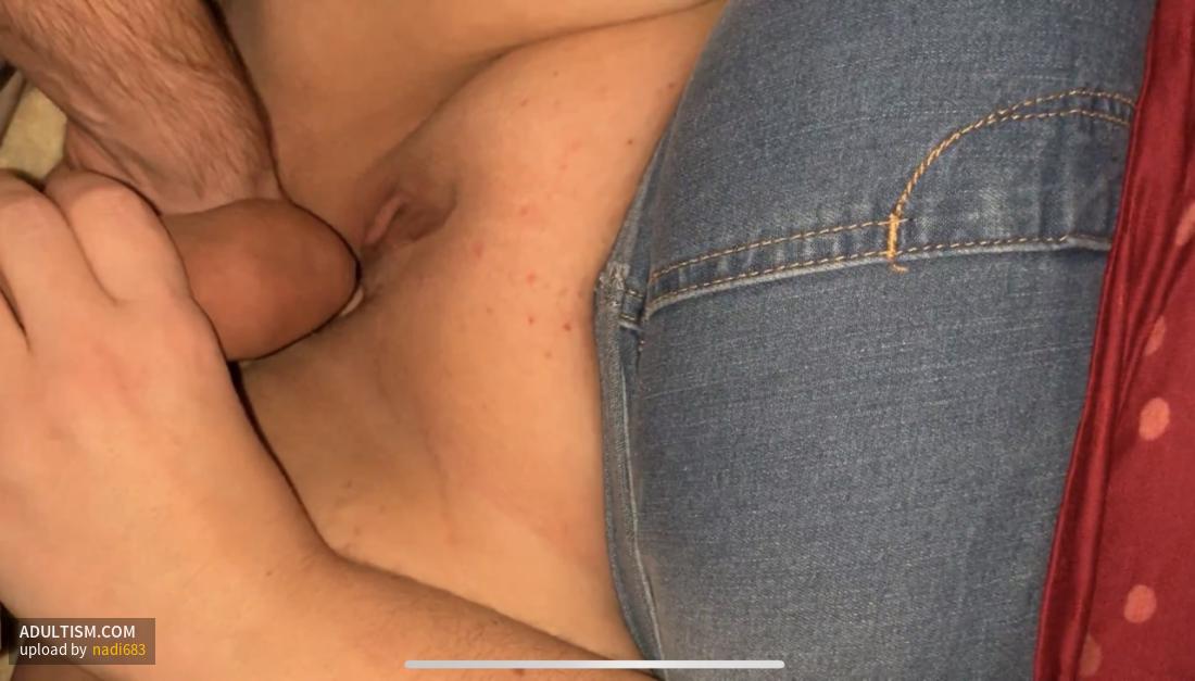 Image 2 of 20