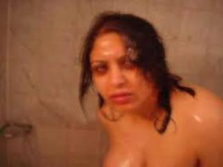Noreen Indian Wife 9 of 17