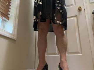 Black dress with floral print 5 of 8
