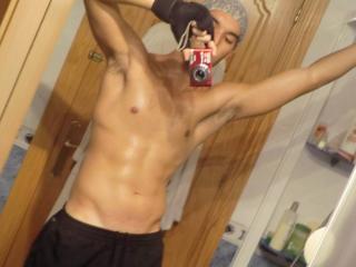 After workout, showing muscles, yeah i know lol 8 of 20