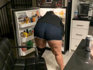 Jean shorts in the kitchen 15 of 20