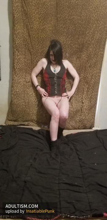 Image 4 of 20