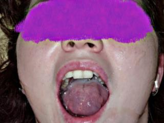 Cum in her Mouth 1 of 10