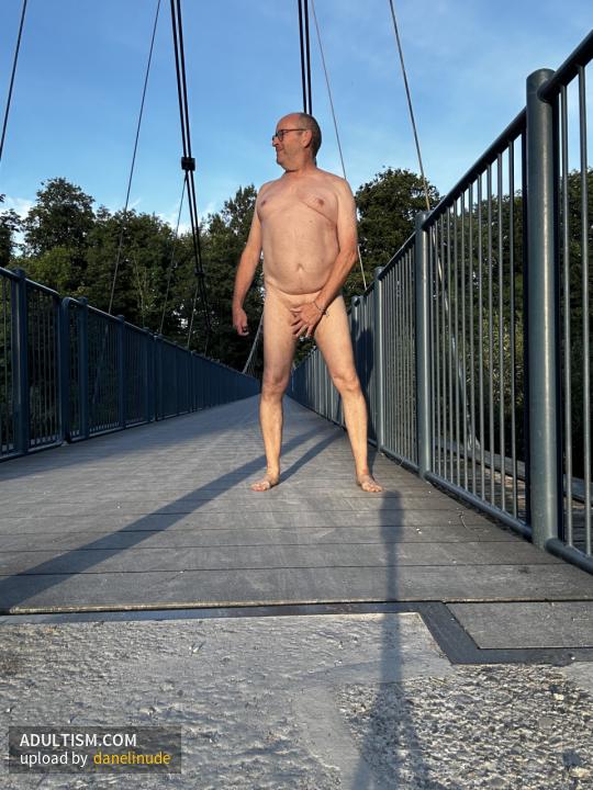 Image 10 of 20