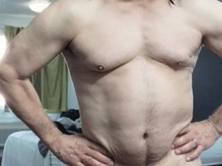 guy with a small dick(muscle). 13 of 20