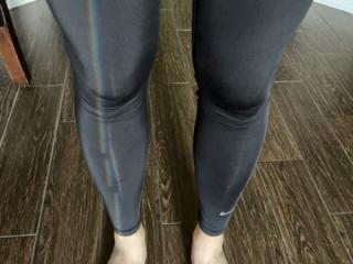 Leggings shots 4 of 6