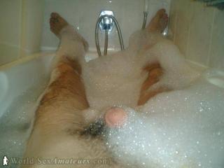 Any ladies like to join me in my bathtub ? 3 of 6