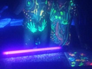 Glow paint fun 4 of 7