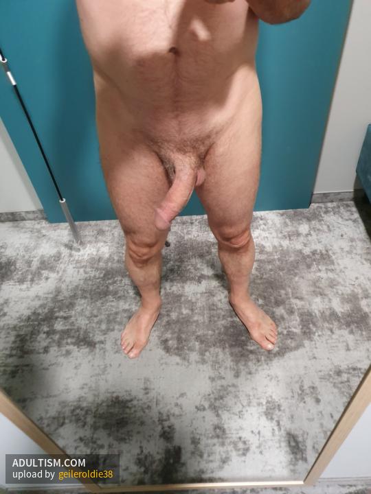 Image 4 of 8
