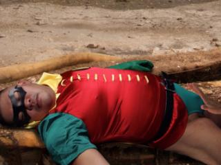 Robin cosplay 6 of 7