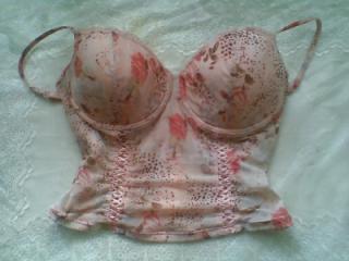 Bras. 14 of 20