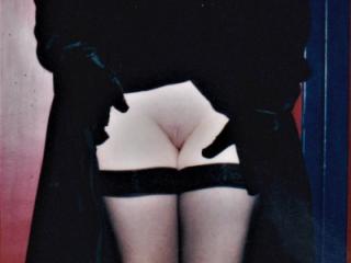Lisa pantyhose, flashing