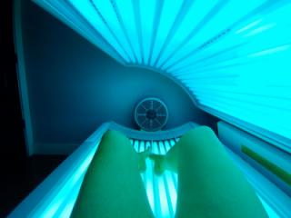 Tanning Bed 4 of 9