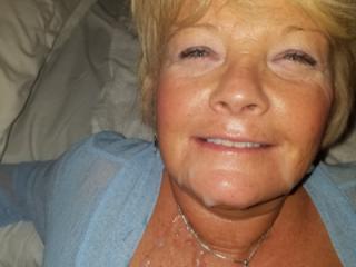 Hot GILF 9 of 20