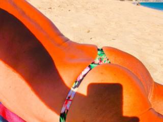 Sexy On The Beach 6 of 13