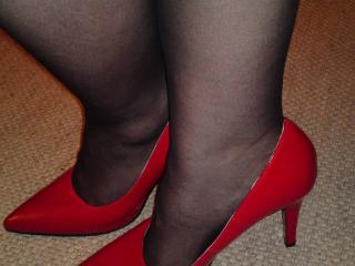 Her hot high heels in red 7 of 7