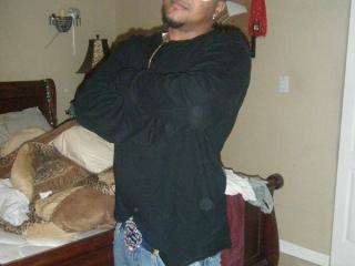 Miamiboy     im a cuban guy dat love girls so if u stay in fl hit me up bay 5 of 5