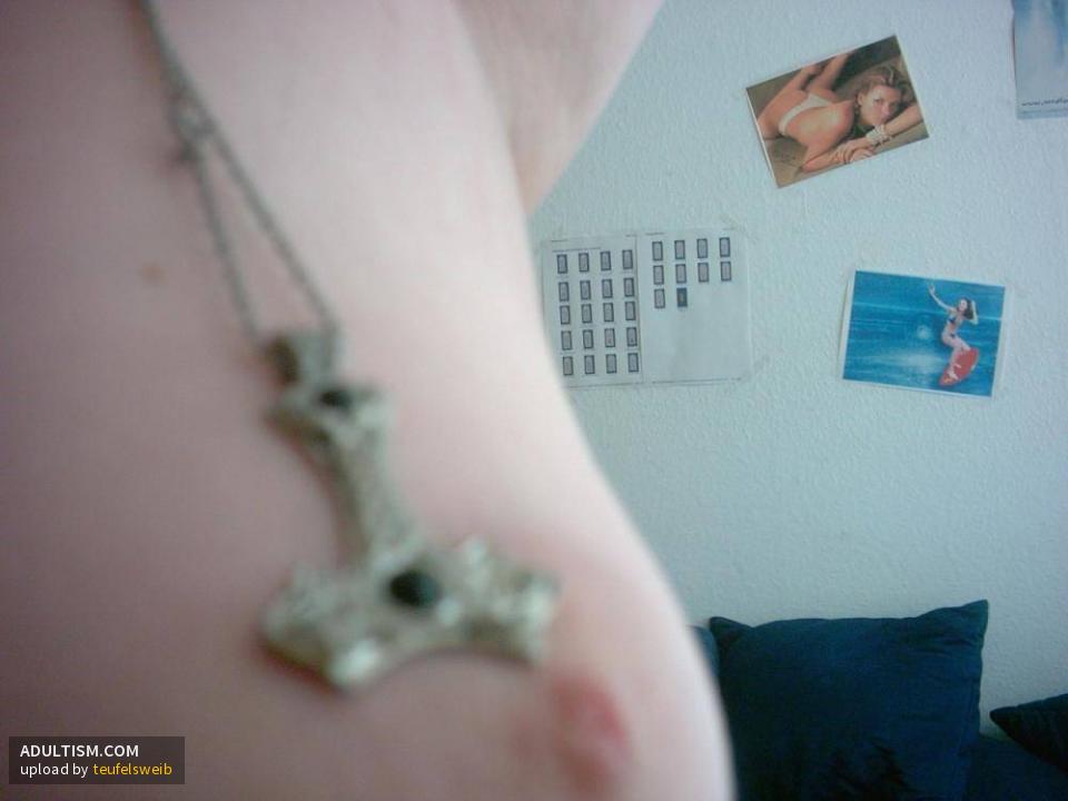 Image 1 of 3