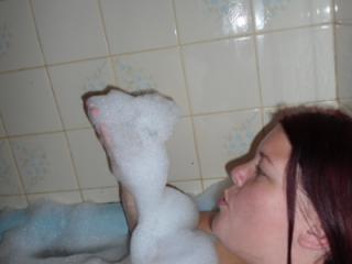 janie taking a Bath selfies 20111110 6 of 20