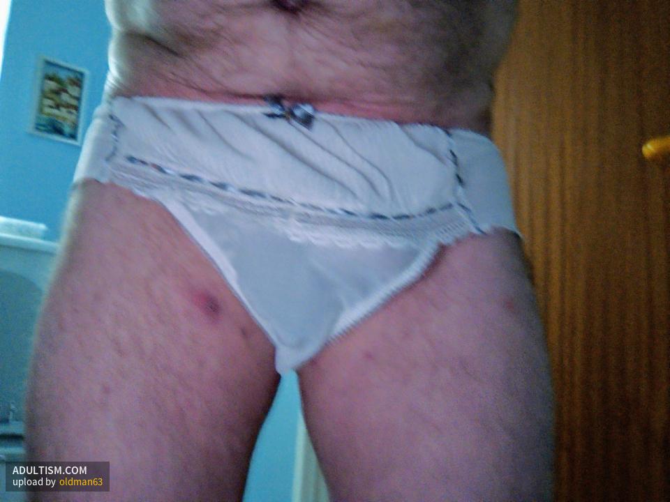 Image 4 of 6