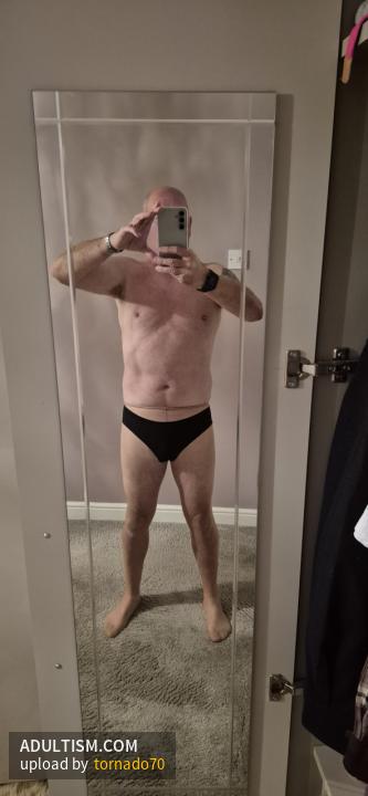 Image 2 of 11