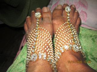 Male feet decoration 5 of 10